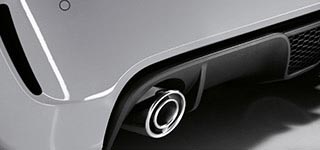Abarth 595 - Scarico di serie su livrea bianco gara